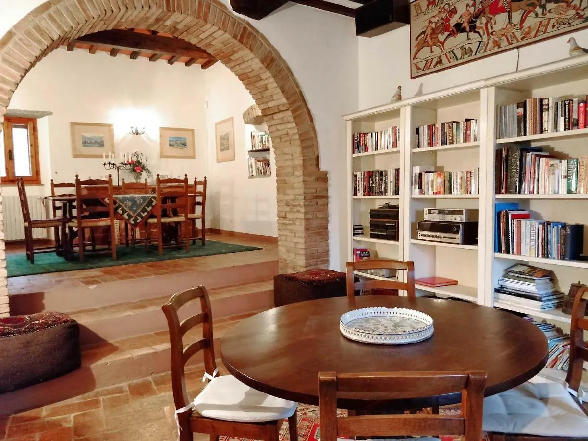 Le Volpaie Villa Cortona 0*,  Italy